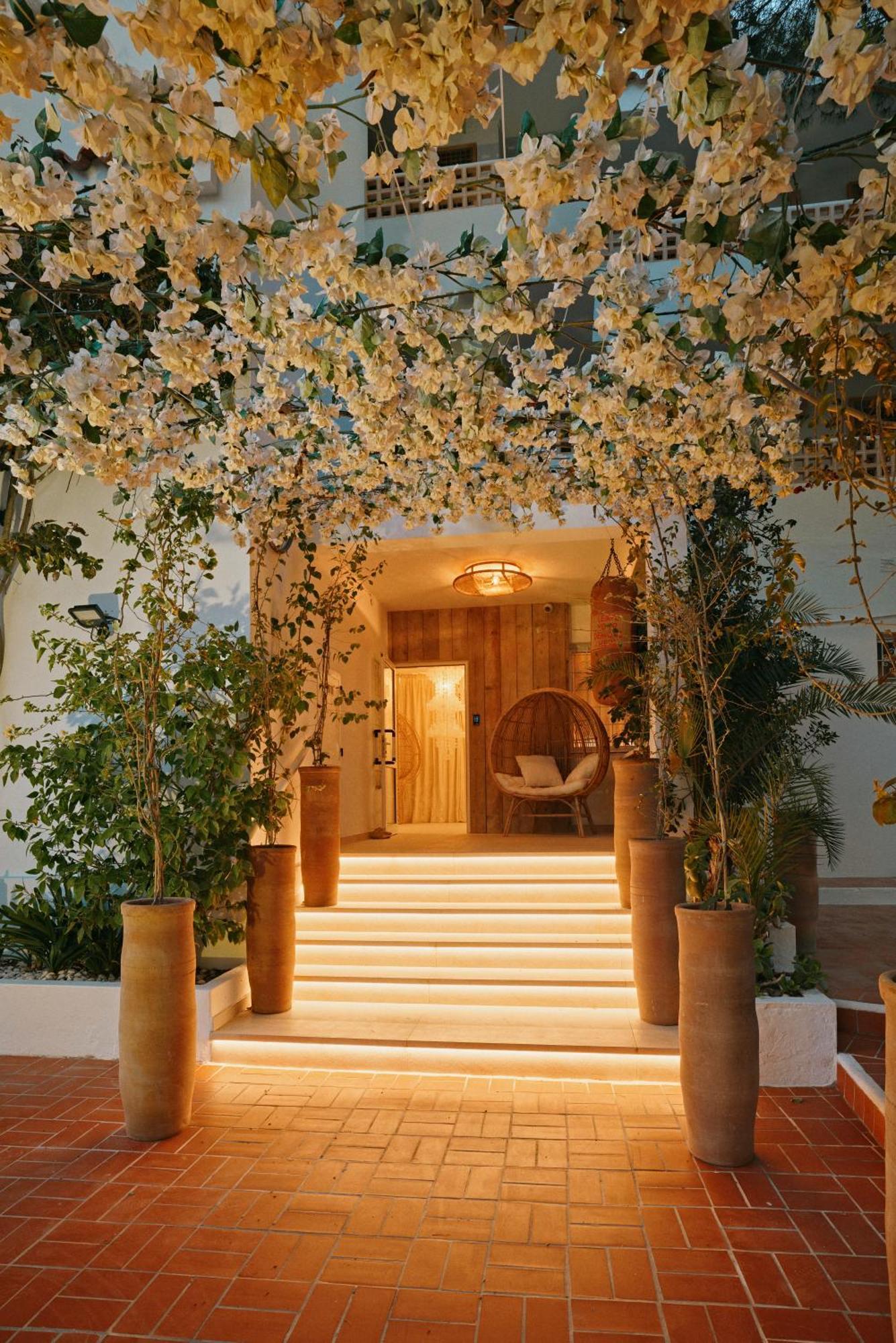 Sunset Oasis Ibiza Adults Only - New Rooms 2025 Сан-Антонио-Абад Экстерьер фото
