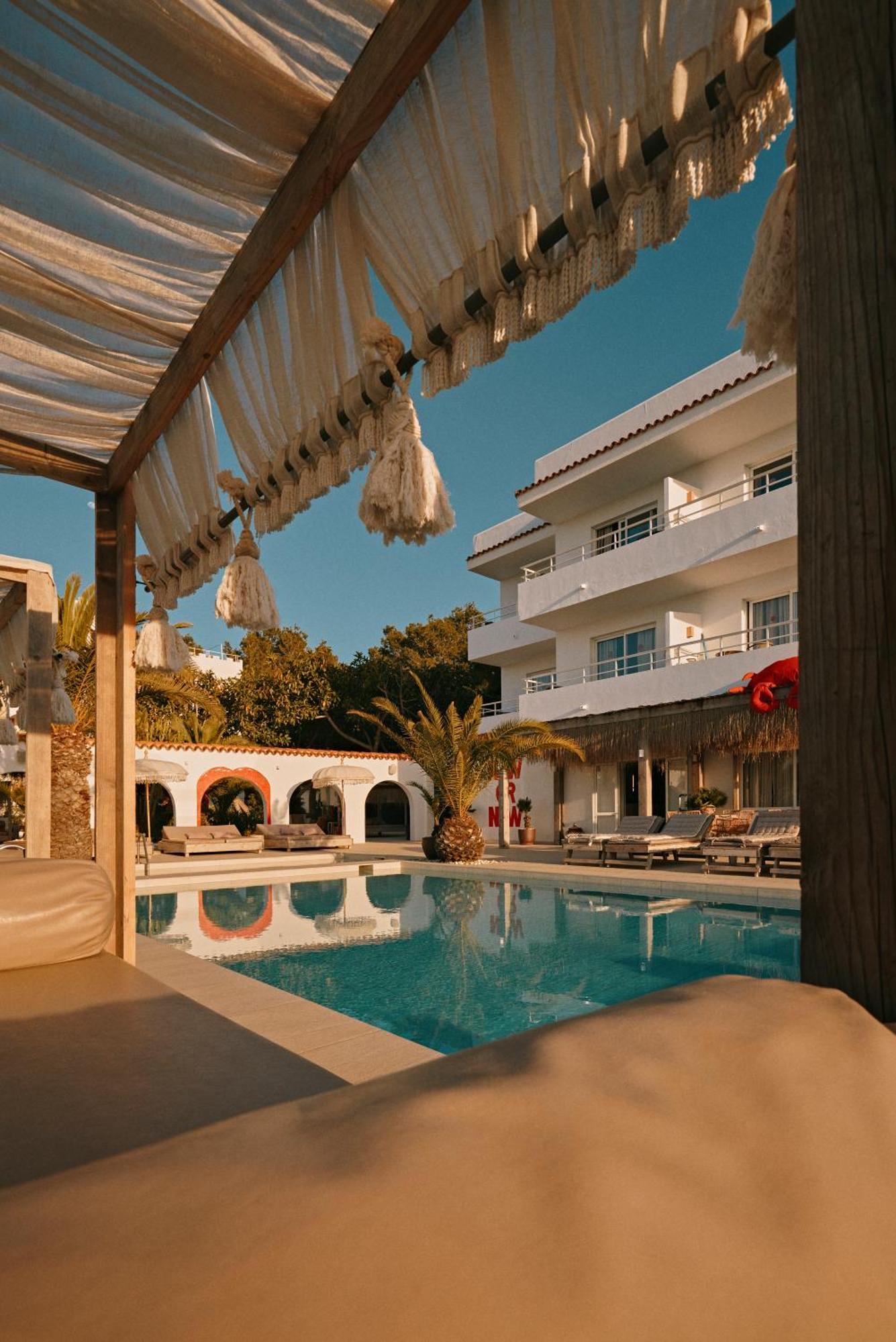 Sunset Oasis Ibiza Adults Only - New Rooms 2025 Сан-Антонио-Абад Экстерьер фото