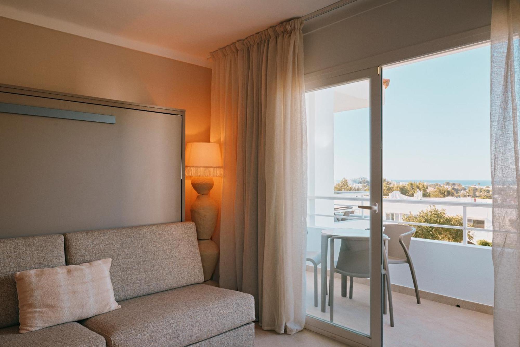 Sunset Oasis Ibiza Adults Only - New Rooms 2025 Сан-Антонио-Абад Экстерьер фото